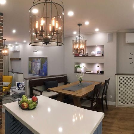 A Luxury Apartment With Patio And Bbq ソフィア エクステリア 写真