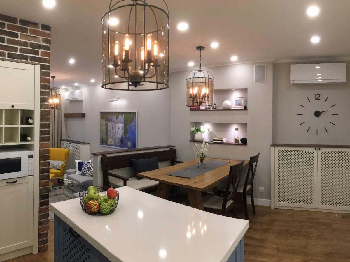 A Luxury Apartment With Patio And Bbq ソフィア エクステリア 写真
