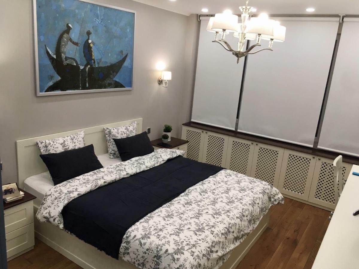 A Luxury Apartment With Patio And Bbq ソフィア エクステリア 写真